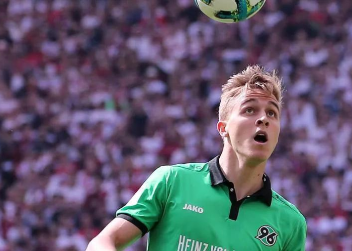 航班多人阳性(一航班32人检出阳性被熔断) 航班多人阳性(一航班32人检出阳性被熔断)