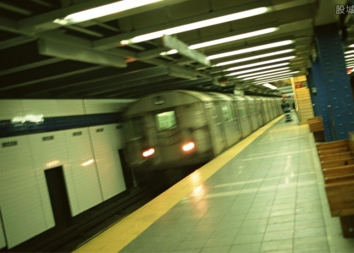 深圳地铁公交停运时间,城市交通的休憩时刻与生活节奏的平衡艺术 深圳地铁公交停运时间,城市交通的休憩时刻与生活节奏的平衡艺术