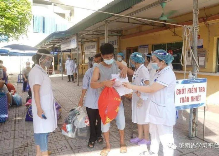 31省区市新增确诊16例首现低值,专家解析疫情防控新态势与挑战 31省区市新增确诊16例首现低值,专家解析疫情防控新态势与挑战