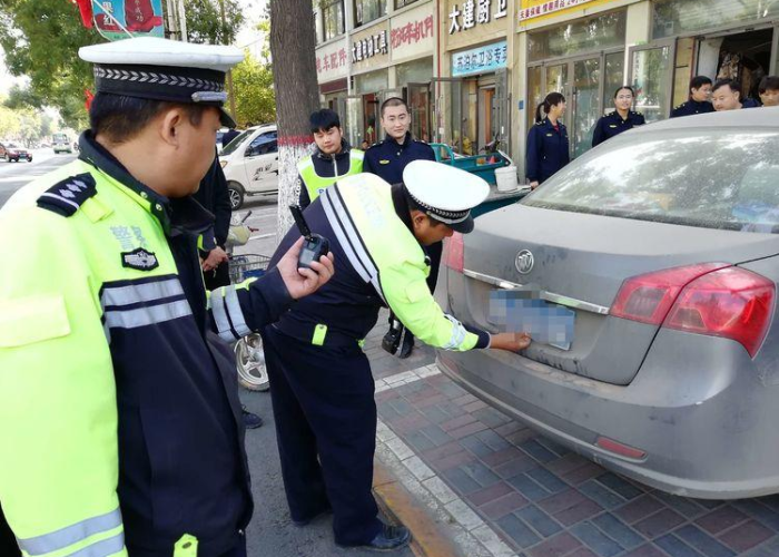 山城重庆精准布控再升级,多维施策构筑常态化防疫新屏障 山城重庆精准布控再升级,多维施策构筑常态化防疫新屏障