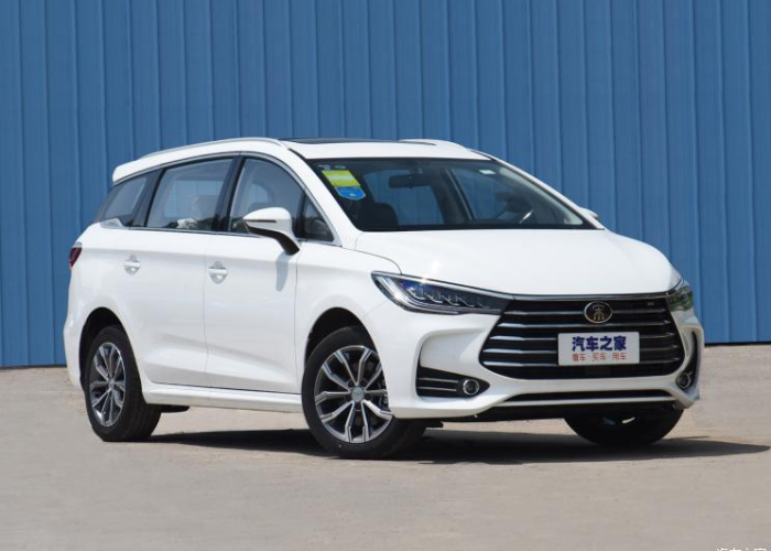 比亚迪中期改款时间:比亚迪多久改款一次 比亚迪中期改款时间:比亚迪多久改款一次