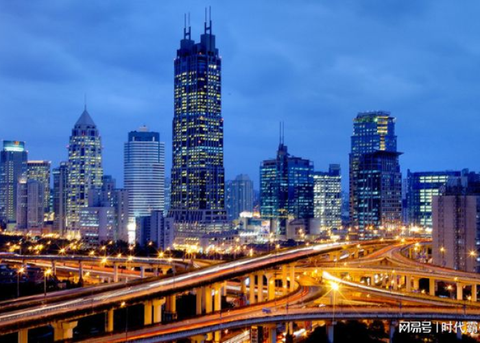 黄岛融创茂，揭秘其宏大建筑面积与城市地标魅力