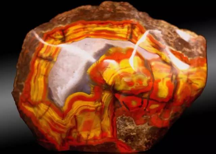 北漂战国红,漂泊者的精神图腾与时代印记 北漂战国红,漂泊者的精神图腾与时代印记