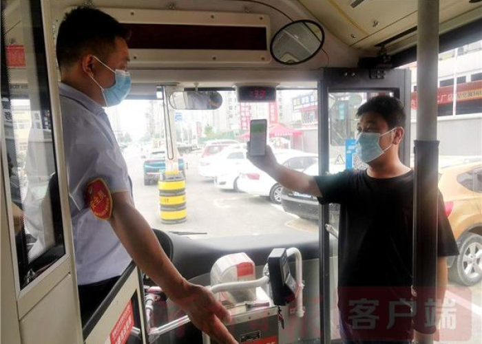 房卡必备教程“狂飙大厅牛牛金花房卡”房卡链接获取 房卡必备教程“狂飙大厅牛牛金花房卡”房卡链接获取