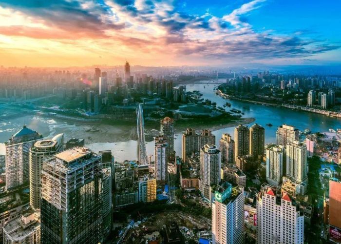 北京中风险地区的坚守与希望，一座城市的韧性之战