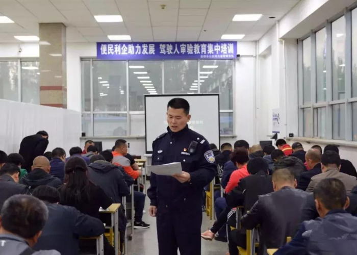 小型车辆年检新规重磅出台，便民利企与安全监管的双赢变革