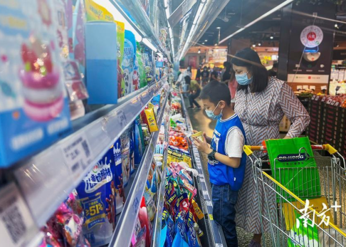 广州各区防控等级动态调整，精准施策下的城市韧性