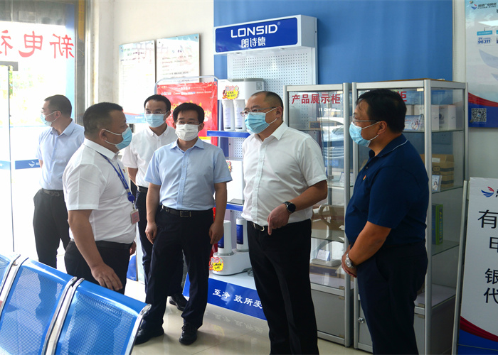 31省新增本土确诊10例192.168.1.1:31省新增确诊20例本土6例