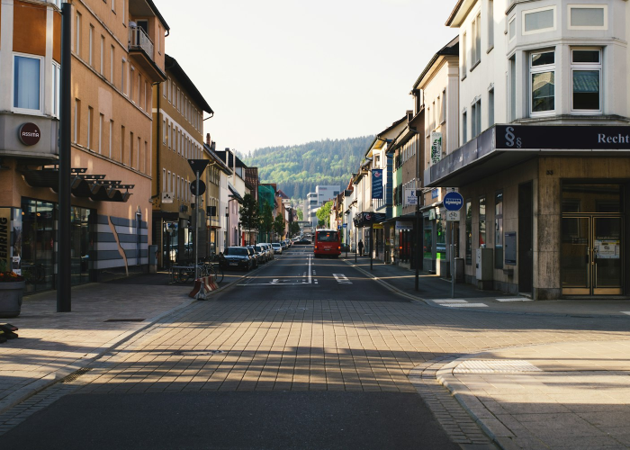 深圳龙华疫情,一座城市的坚韧与温情 深圳龙华疫情,一座城市的坚韧与温情