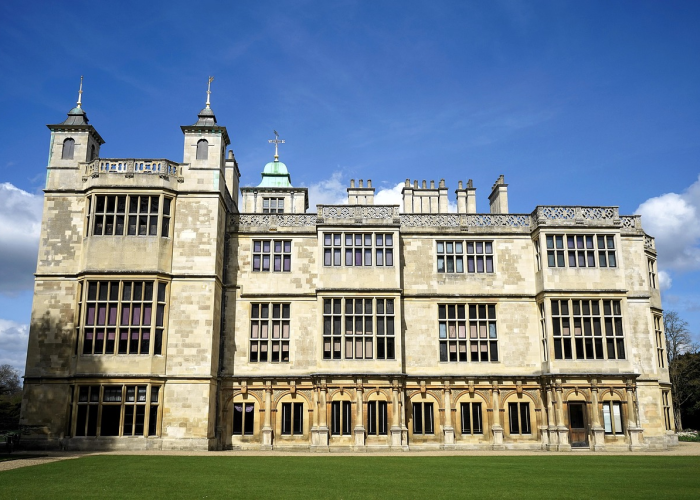 【中海地产股票代码及最新消息,中海地产股票代码及最新消息是多少】