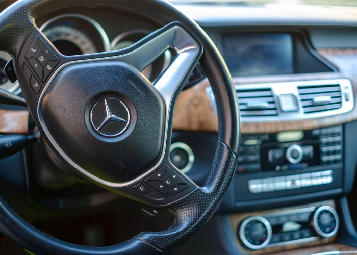 奔驰豪华轿车图片，视觉盛宴中的奢华与科技交融