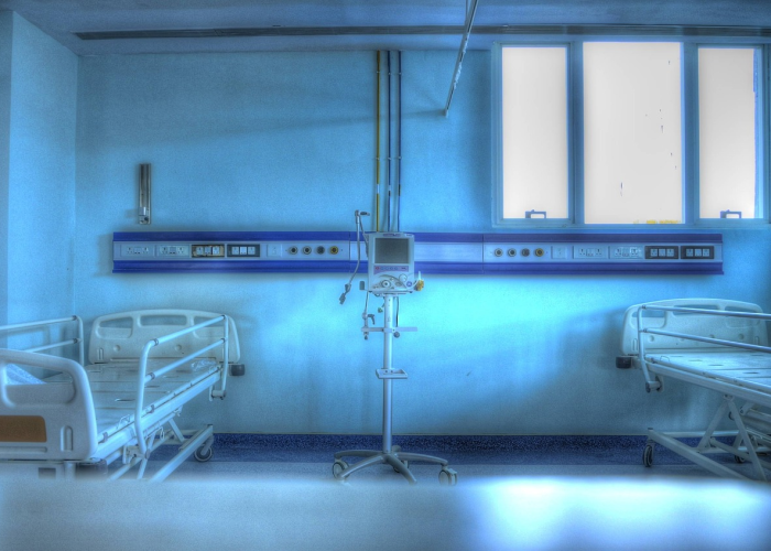 突发公共卫生事件深度剖析，102例确诊患者为何集中来自同一楼层？防控策略与反思