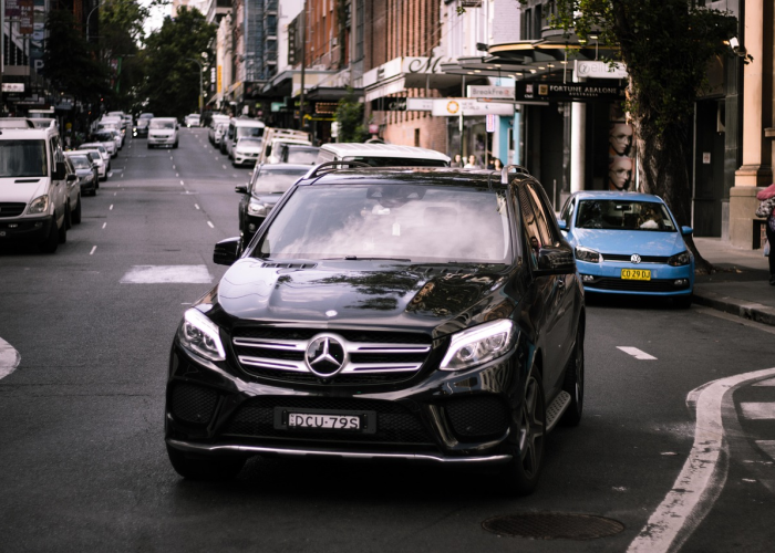 【奔驰c260乚价格SUV/奔驰c260乚价格参数】