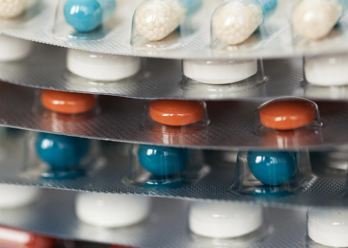 新冠引起的发烧一般不超过4天正常吗:新冠发烧持续几天 新冠引起的发烧一般不超过4天正常吗:新冠发烧持续几天