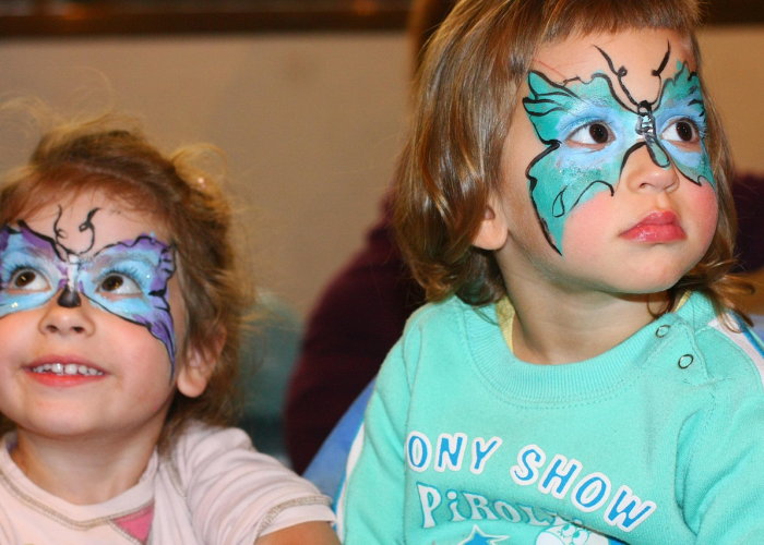 孩子不带口罩咋办（小孩不肯带口罩,出门怎么防护）