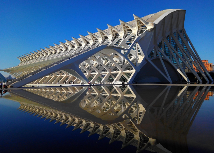 深圳艺术中心,一座城市的创新灵魂与未来想象 深圳艺术中心,一座城市的创新灵魂与未来想象