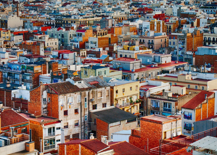 广州列为中风险，一座城市的韧性考验与人文温度