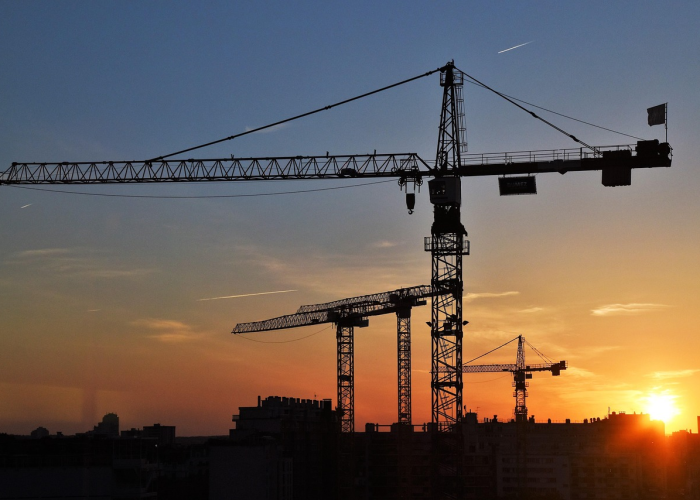 成都调整中风险，精准防控下的城市复苏之路