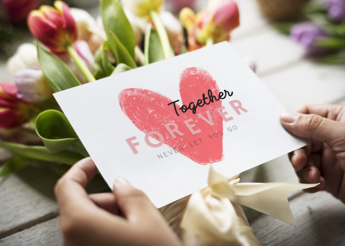 给大家讲解“微信开金花群怎么买房卡”详细房卡使用教程