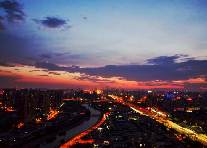 北京新冠死亡数据背后的城市韧性，一场生命与时间的赛跑