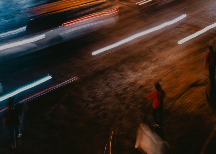 郑州高铁全面恢复，风雨过后见彩虹，交通枢纽再启航