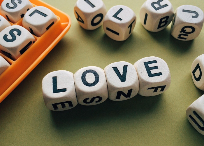 【男子篡改同学核酸结果,男子篡改核酸报告】