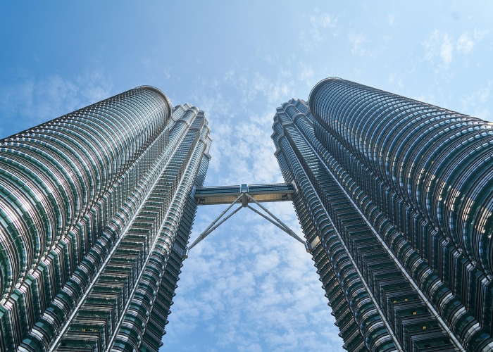 【中石油大厦几点上班/中国石油大厦电话】 【中石油大厦几点上班/中国石油大厦电话】