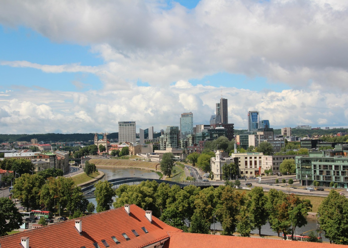 广州疫情缓解，一座城市的韧性与希望