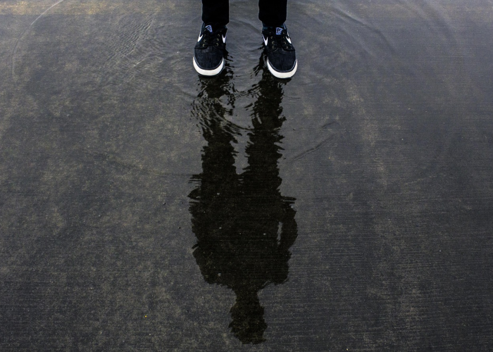 殴打防疫人员视频的背后,社会戾气与公共责任的深层反思 殴打防疫人员视频的背后,社会戾气与公共责任的深层反思