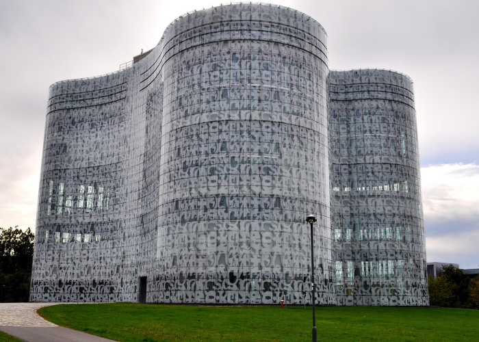 湖南大学,千年学府与现代创新的交响曲 湖南大学,千年学府与现代创新的交响曲