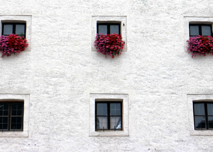 河南一家四口蜗居窑洞十余载,最新进展,乔迁新居点亮生活新希望 河南一家四口蜗居窑洞十余载,最新进展,乔迁新居点亮生活新希望