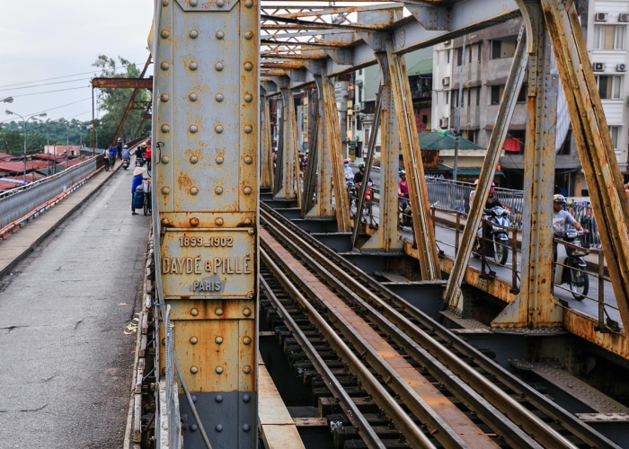 三一重工股票走势历史回顾，从工程机械龙头到资本市场的跌宕征程