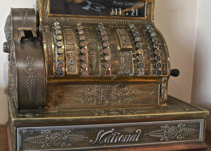 【老庙黄金多少钱一克今天/今天老庙黄金金价今日价格】