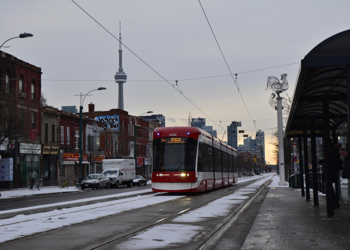 【美国疫情2020年/美国疫情2020年死亡人数墓扡视频】