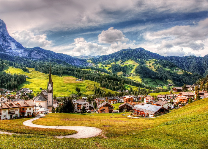 【泉州千亿山庄/泉州千亿山庄是富人区吗】