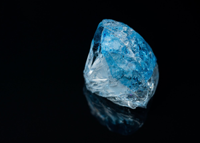 全球确诊破1.5亿（全球确诊破11亿）