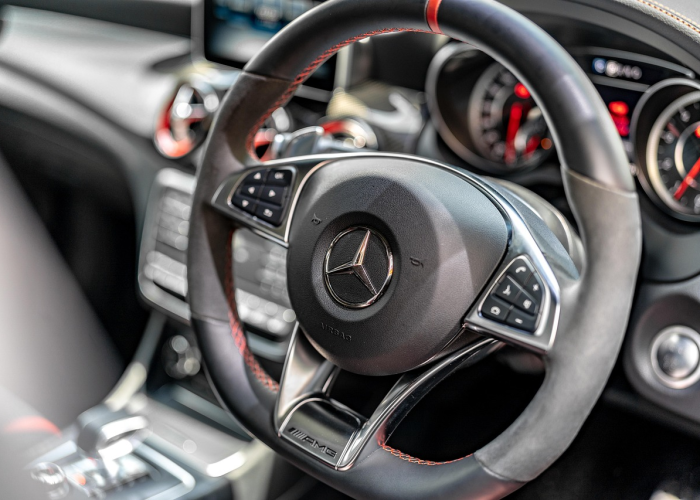 奔驰官方网站（奔驰官方网站车架号查询）