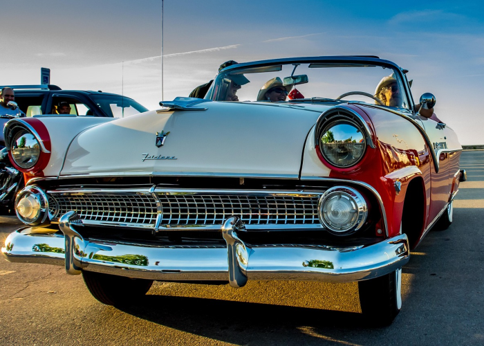 两厢福特汽车/福特两厢suv 两厢福特汽车/福特两厢suv