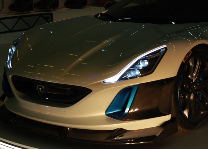 雷诺跑车多少钱:雷诺跑车汽车 雷诺跑车多少钱:雷诺跑车汽车