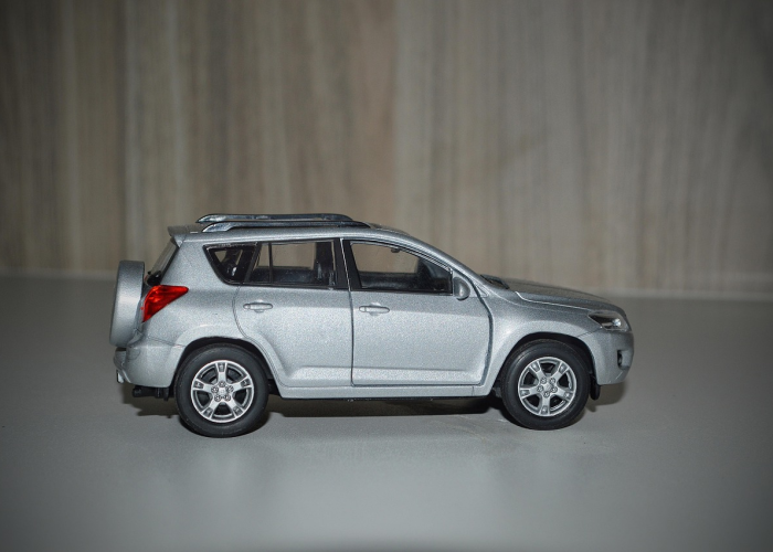 东风雪铁龙c4l新车多少钱(二手14款c4l值得买吗) 东风雪铁龙c4l新车多少钱(二手14款c4l值得买吗)